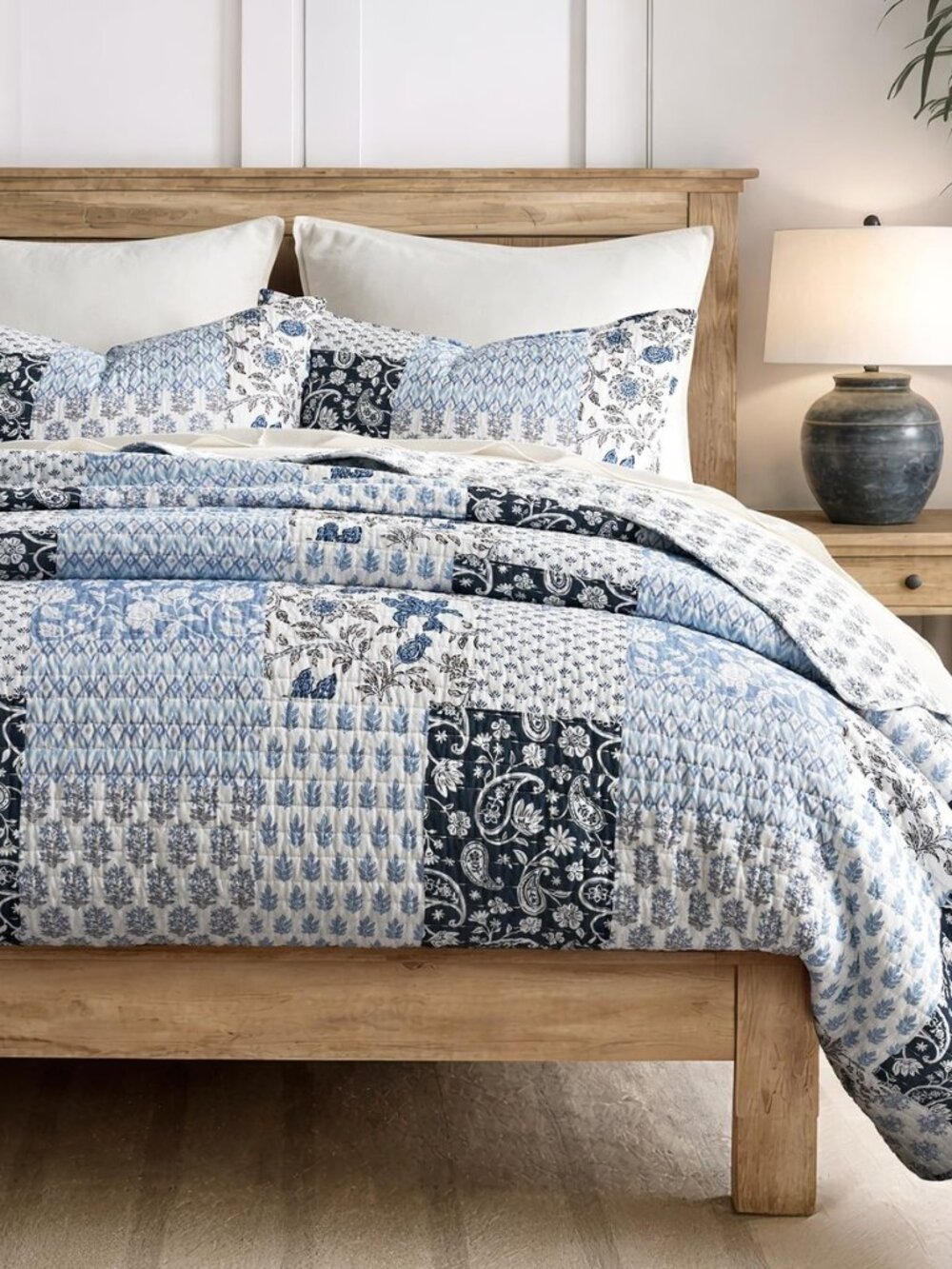 100% Cotton Patchwork Quilt Set, King Size, Coastal Blue 110"×92"